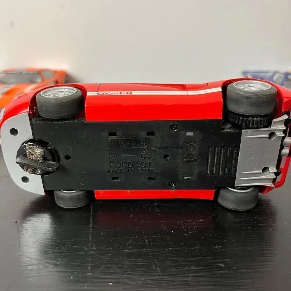 Scalextric 1:32 scale plastic slot cars